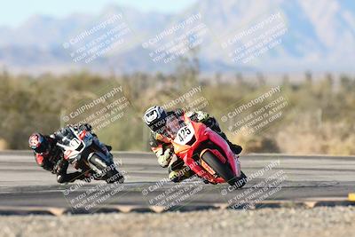 media/Dec-06-2025-CVMA (Sat) [[4a896cc04c]]/Race 12-Supersport Middleweight/